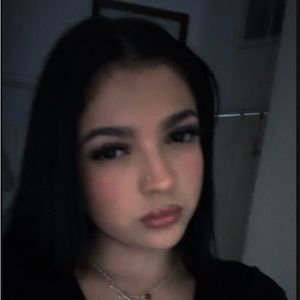 Meet your Posher, Jocelyn